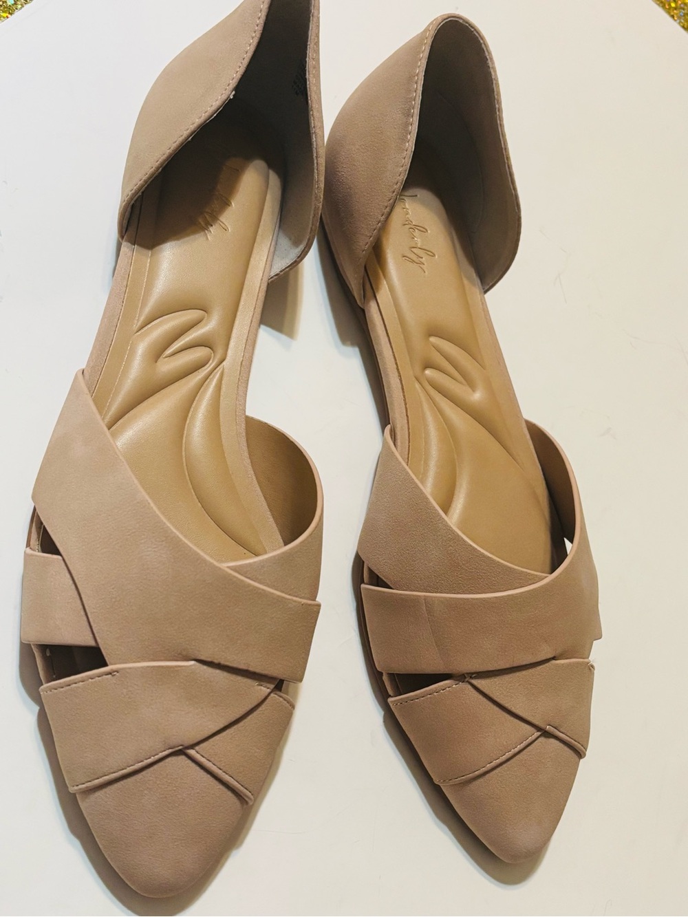 Women's Taupe D'Orsay Pointed Flats with Cross-Strap Detail